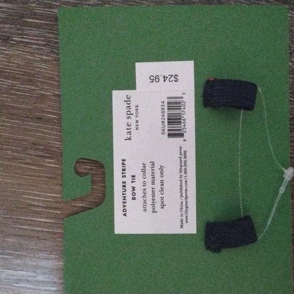 NWT: KATE SPADE; 3 PC. AVENTURE STRIPE ♡ CHEW TOY, ●▪︎● TIE & COLORBLOCK BANDANA - Picture 7 of 9